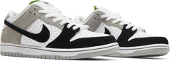 NIKE SB DUNK LOW CHLOROPHYLL