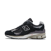 new "balance 2002R protection" pack black/grey ,