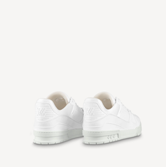 "LOUIS VUITTON "Calfskin Means "LV Trainer Sneakers"