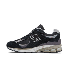 new "balance 2002R protection" pack black/grey ,